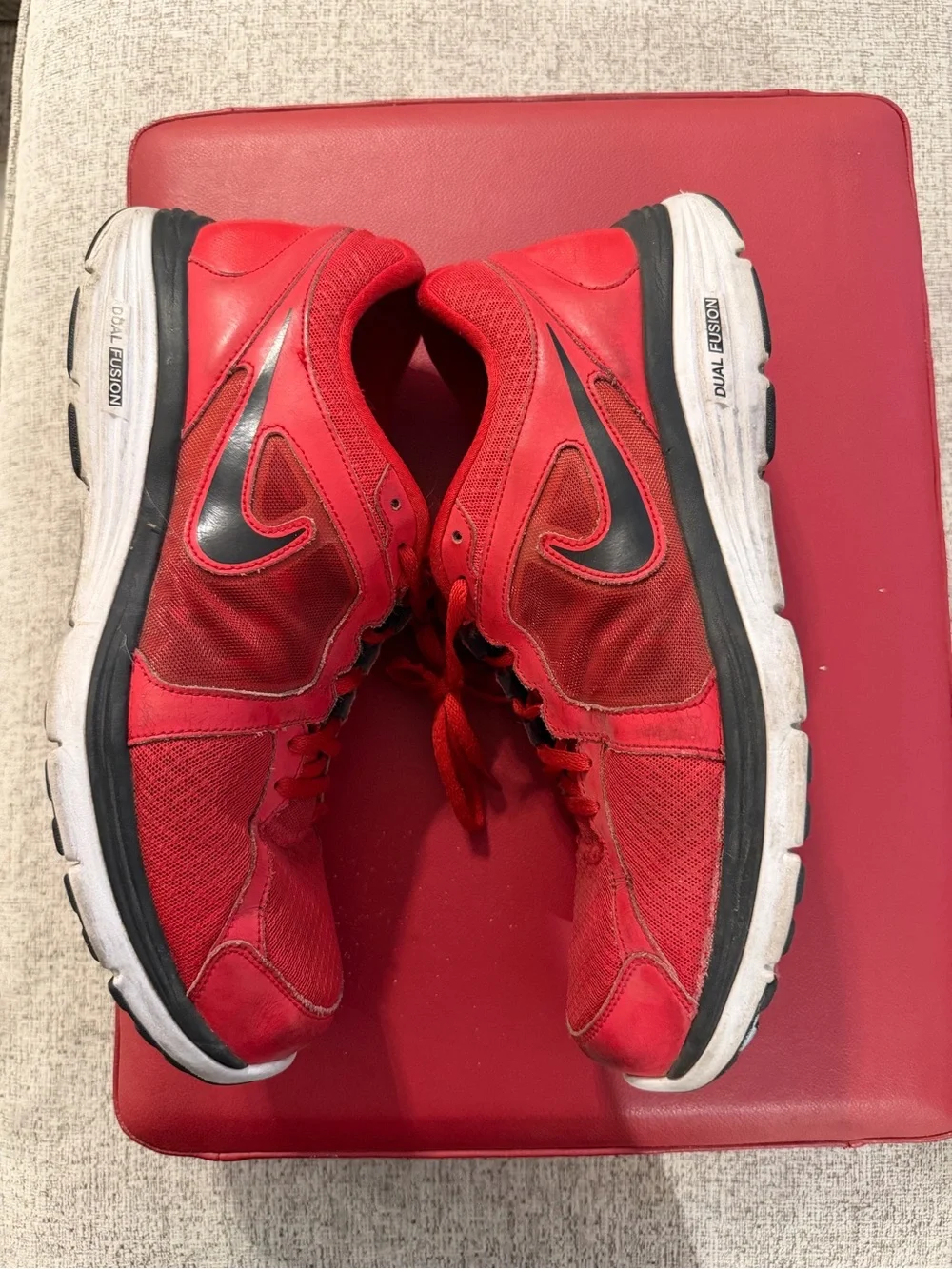 Nike Dual Fusion Run Red Black White Men’s Size 13 Vintage 2012
